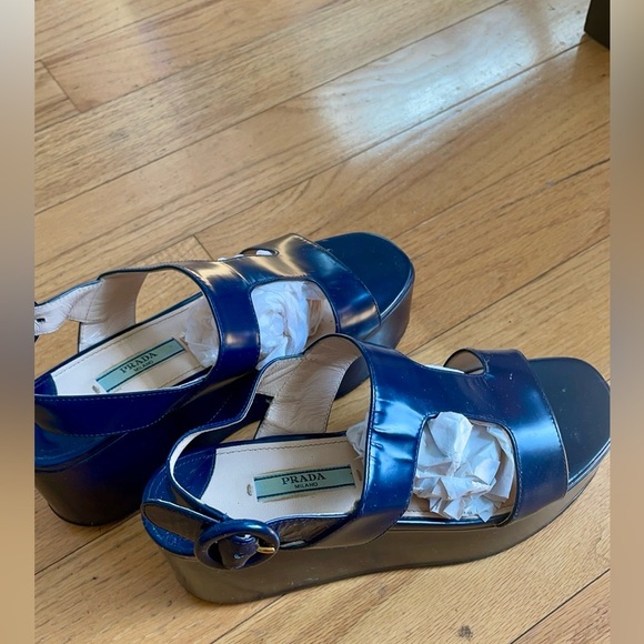 Prada navy platform sandals - 36 - Picture 1 of 5